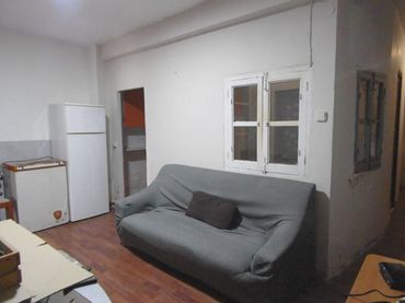 Bajo en venta en Oeste