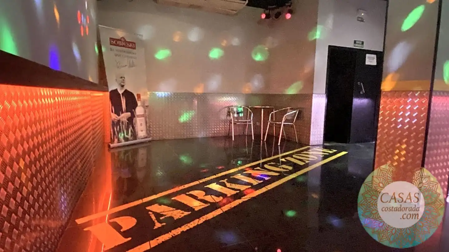Local comercial en venda a Carrer Constitució, imagen 13
