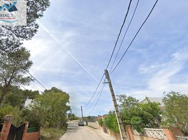 Casa amb jardí en venda a Calle DISSET