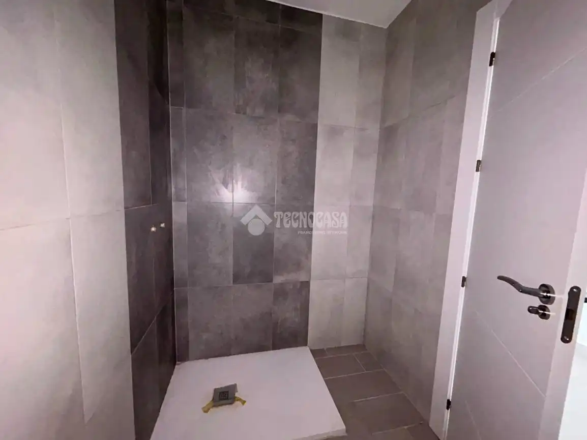 Bany de Pis en venda en Puertollano