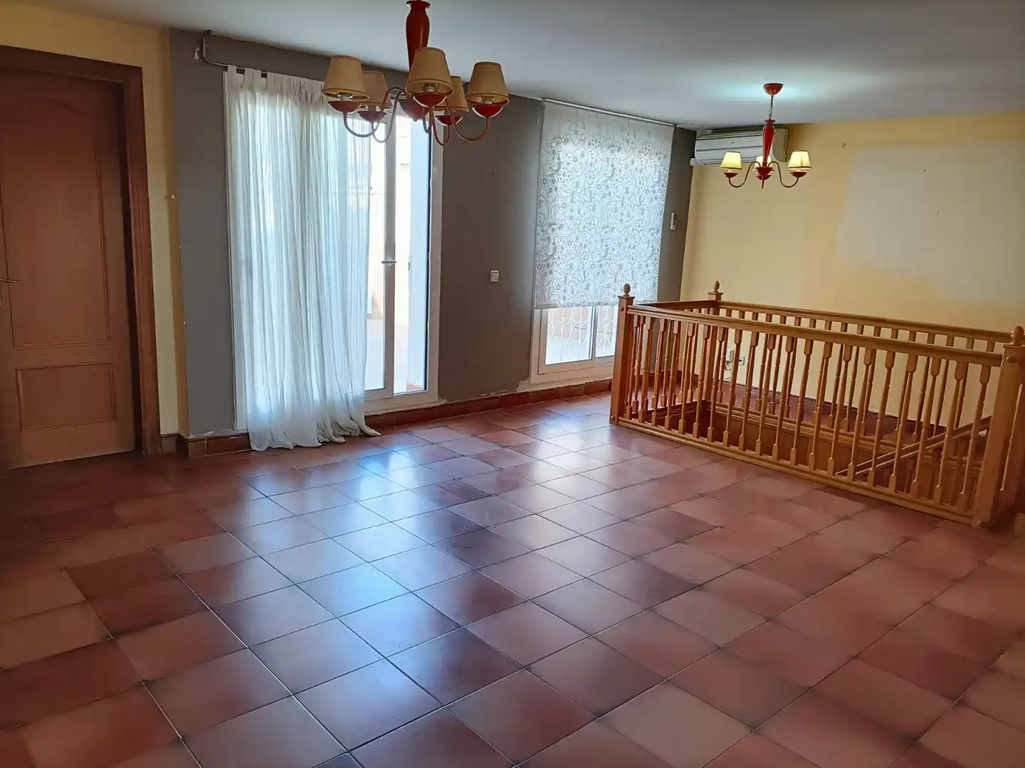 Sala de estar de Dúplex en venta en Pineda de Mar con Calefacción, Terraza y Amueblado