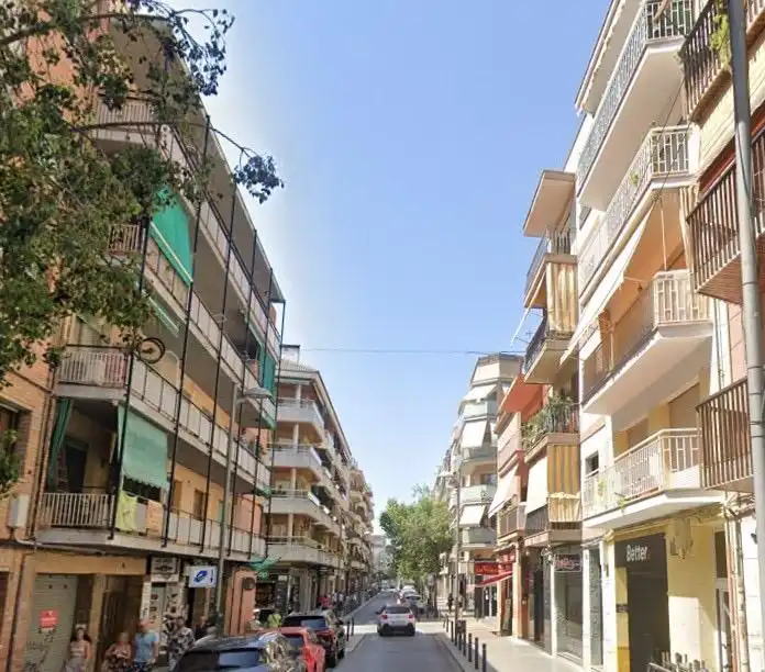 Piso con ascensor en venta en Estació de França