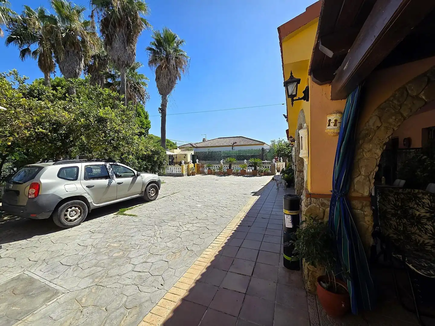 Außenansicht von Haus oder Chalet zum Verkauf in Chiclana de la Frontera mit Privatgarten, Abstellraum und Schwimmbad