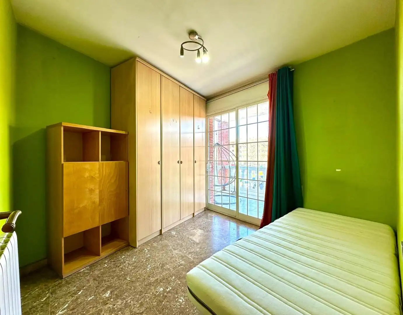 Habitación de Casa o chalet en venta en Granollers con Aire acondicionado, Calefacción y Jardín privado