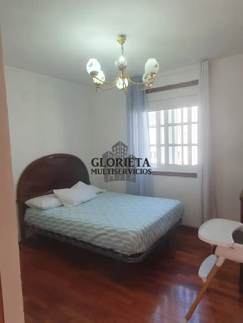 Bedroom of Flat for sale in Vigo   with Heating, Parquet flooring and Storage room