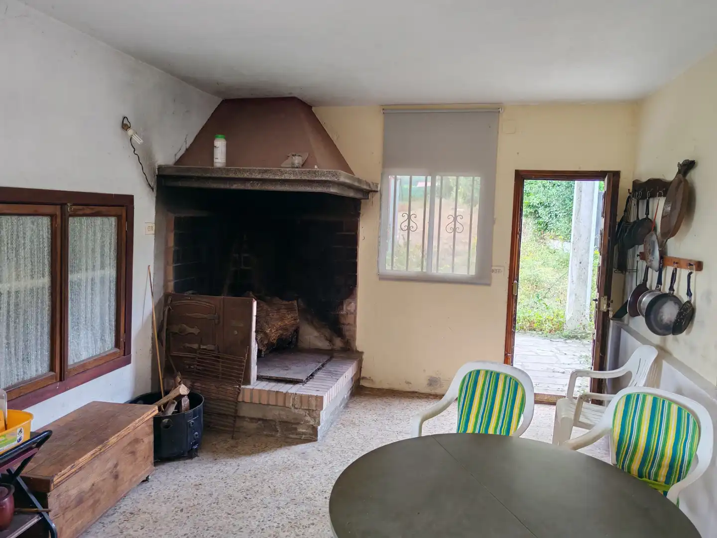 Sala d'estar de Casa o xalet en venda en O Pino  amb Jardí privat, Terrassa i Moblat