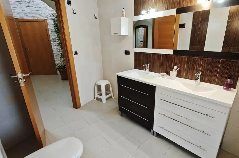 Baño de Casa o chalet en venta en Catral con Jardín privado, Piscina y Amueblado