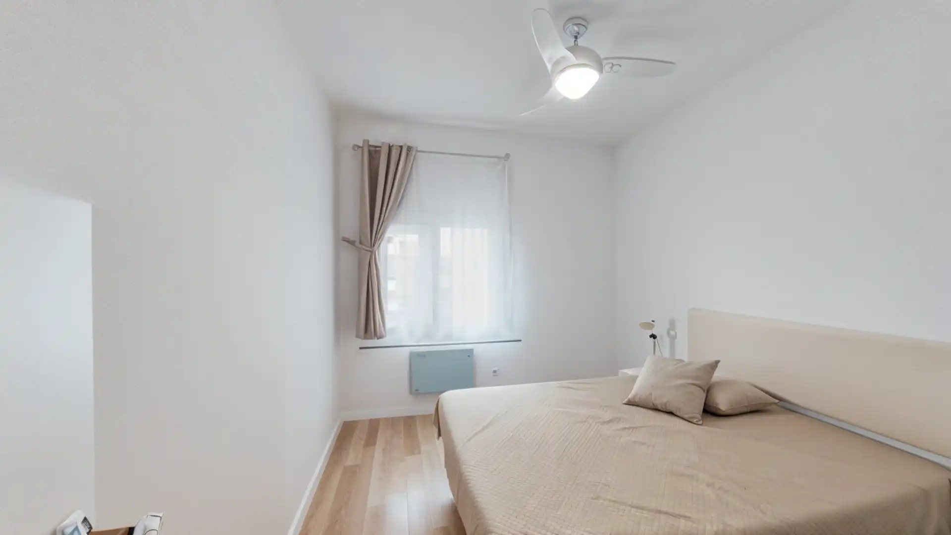 Habitación de Piso en venta en Barcelona con Aire acondicionado