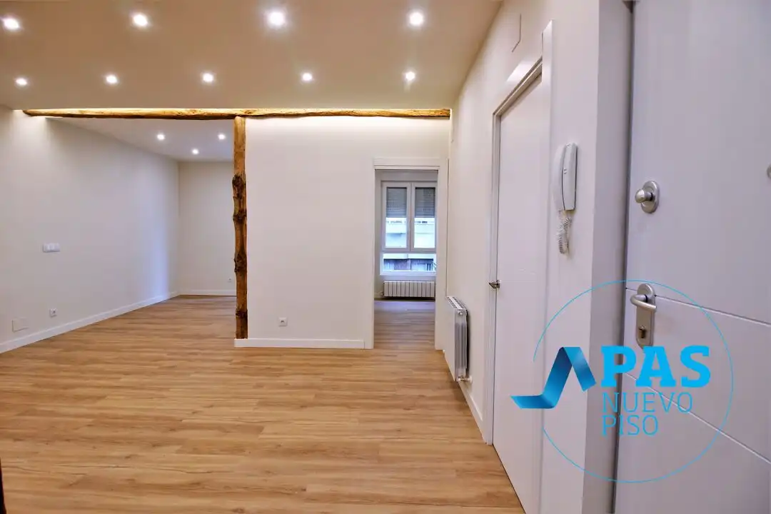 Piso en venta en Santander con Calefacción, Terraza y Balcón