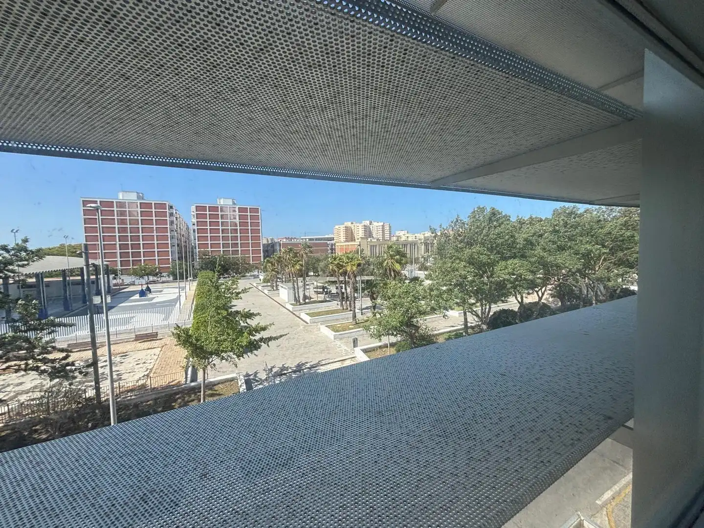 Exterior view of Commercial properties for sale in Cádiz