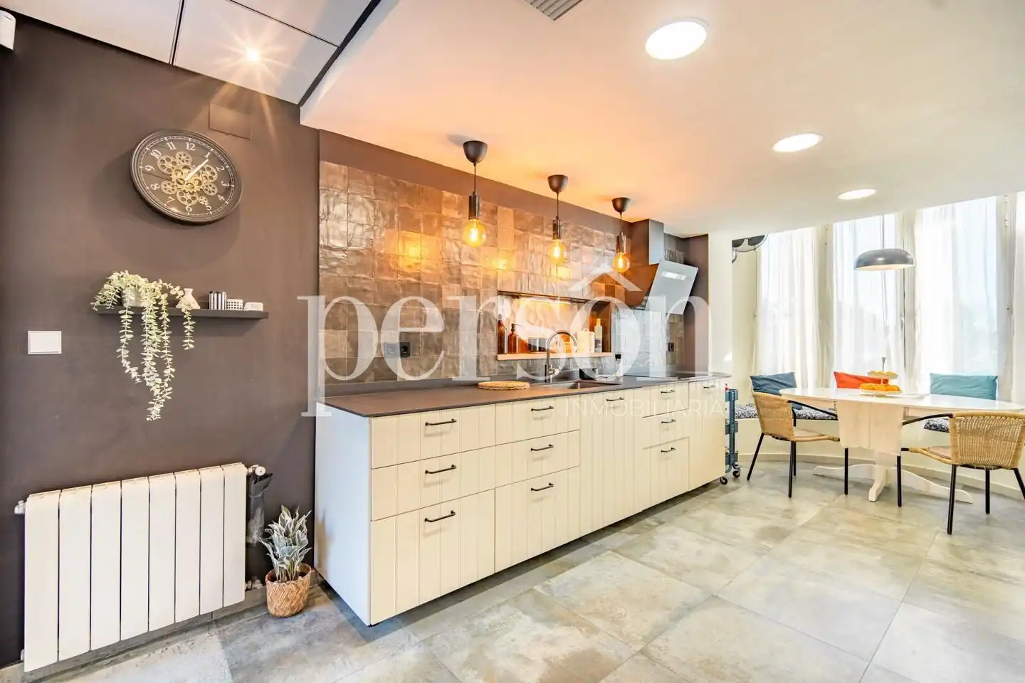 Kitchen of Houses for rent in Chiva  with Air Conditioner, Heating and Private garden