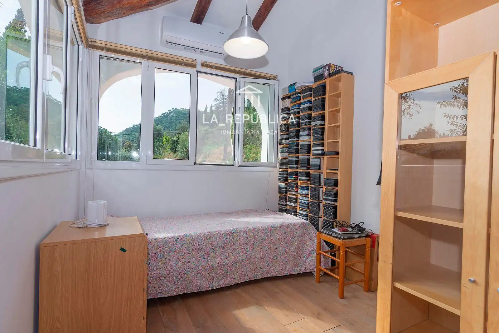Habitación de Casa o chalet en venta en Cabrera de Mar con Aire acondicionado, Calefacción y Jardín privado