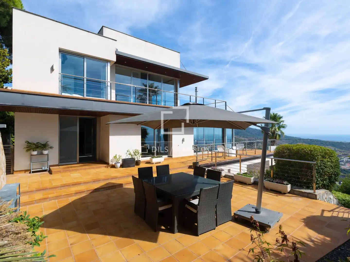 Chalet con terraza en venta en Tiana