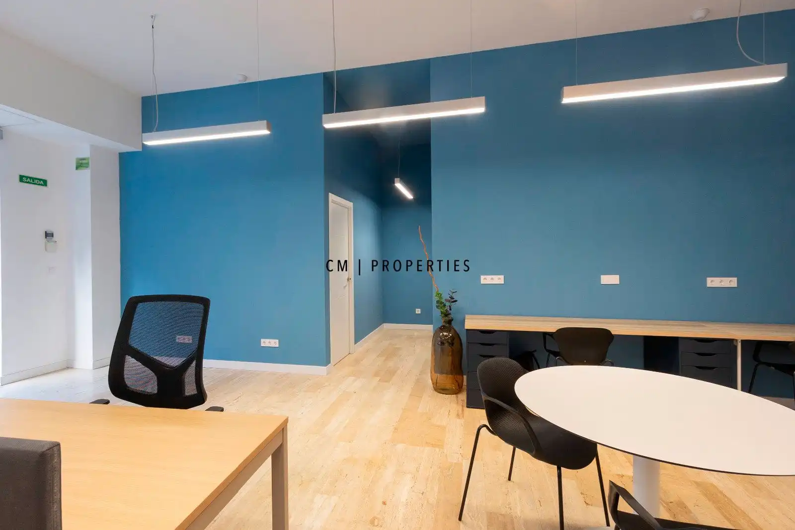 Büro zur Miete in Campos Crespo 16, Safranar