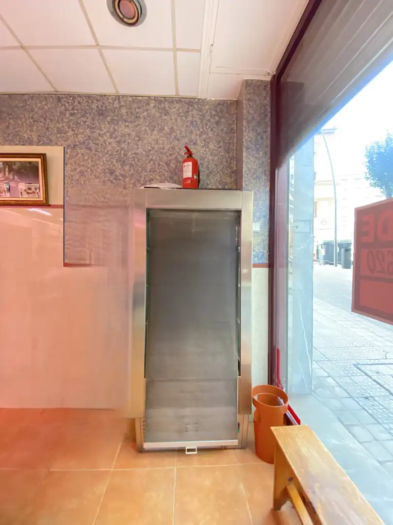 Local en venda en Bilbao  amb Aire condicionat, Calefacció i Moblat