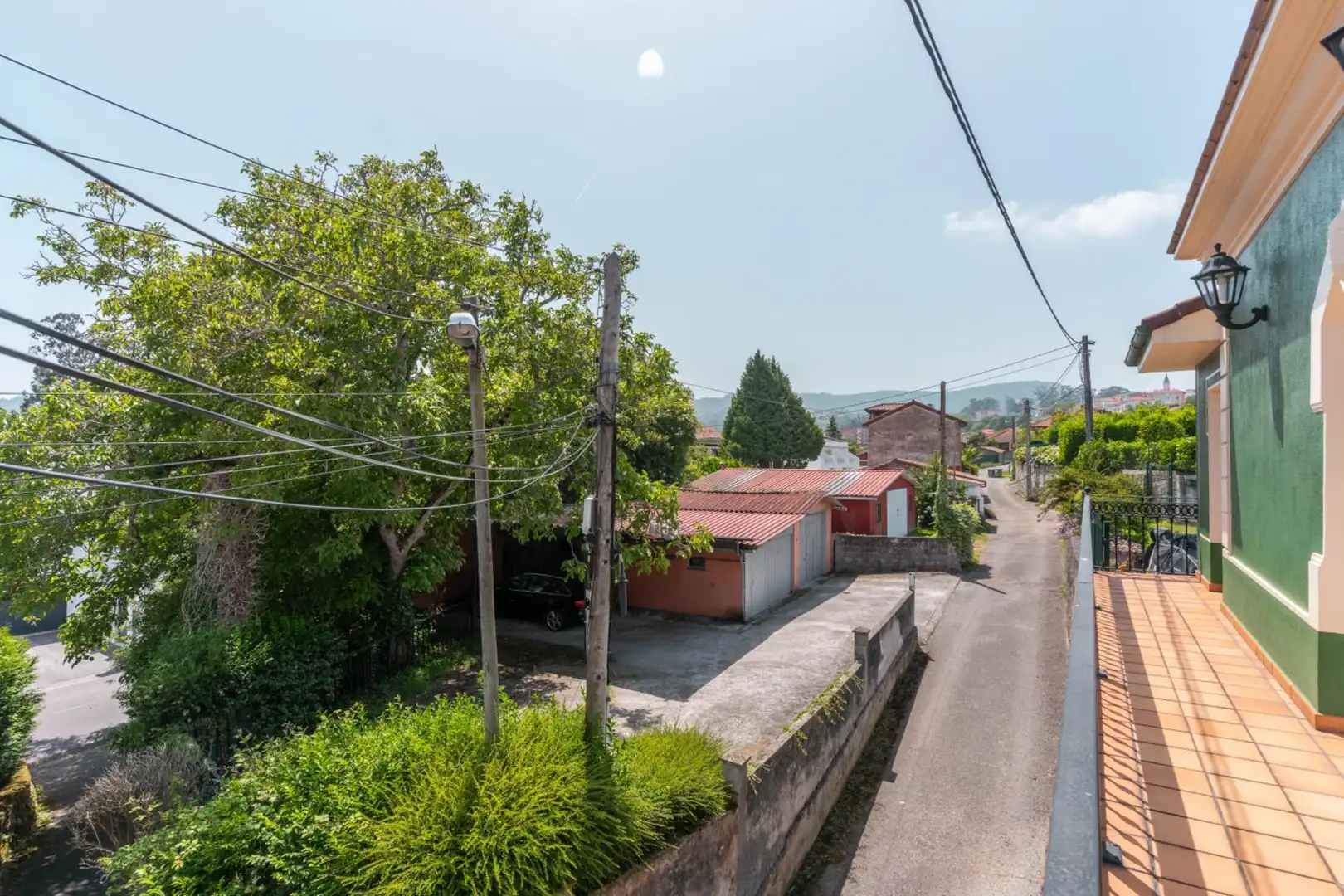 Vista exterior de Casa o xalet en venda en Muros de Nalón amb Calefacció, Jardí privat i Terrassa