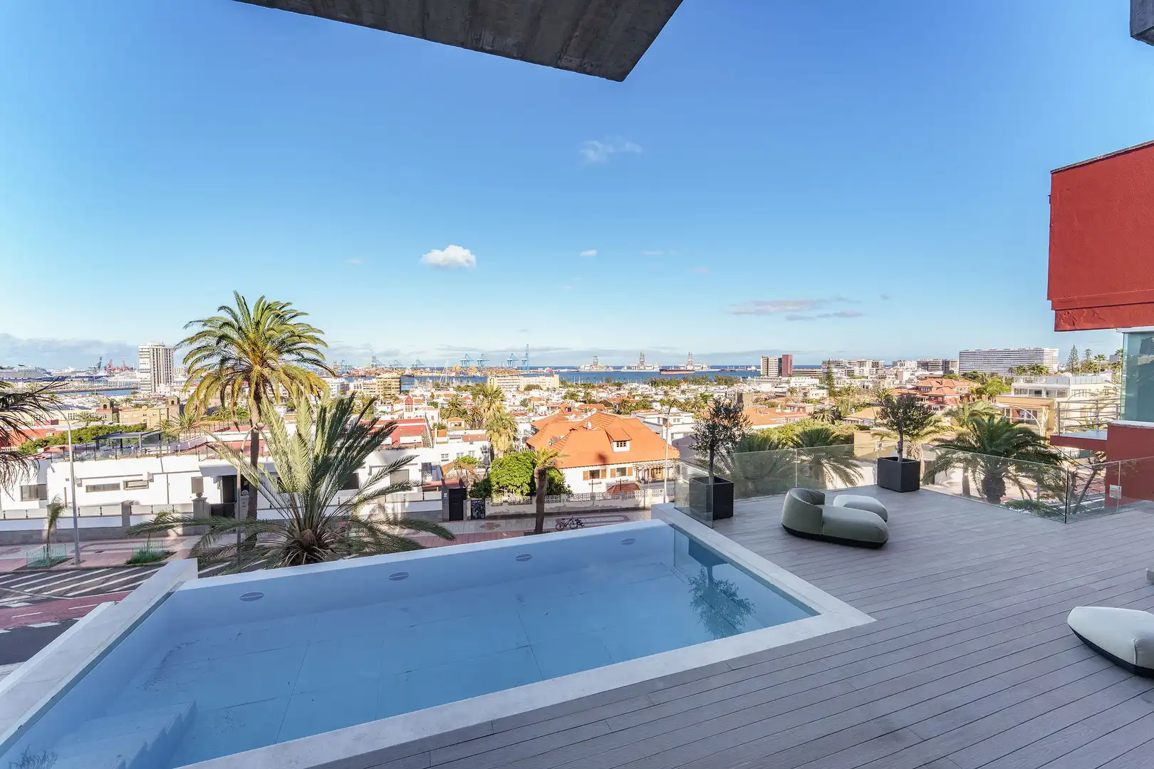 Terrassa de Casa o xalet en venda en Las Palmas de Gran Canaria amb Aire condicionat, Calefacció i Jardí privat