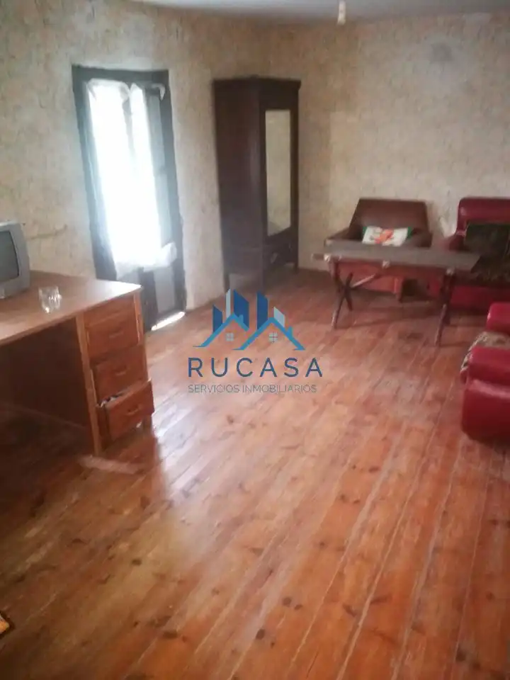 Casa adosada en venta en Barrio Villasuso, Cieza (Cantabria)