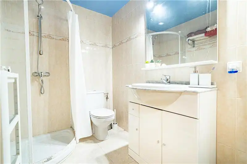 Baño de Piso en venta en Campanet con Calefacción y Terraza