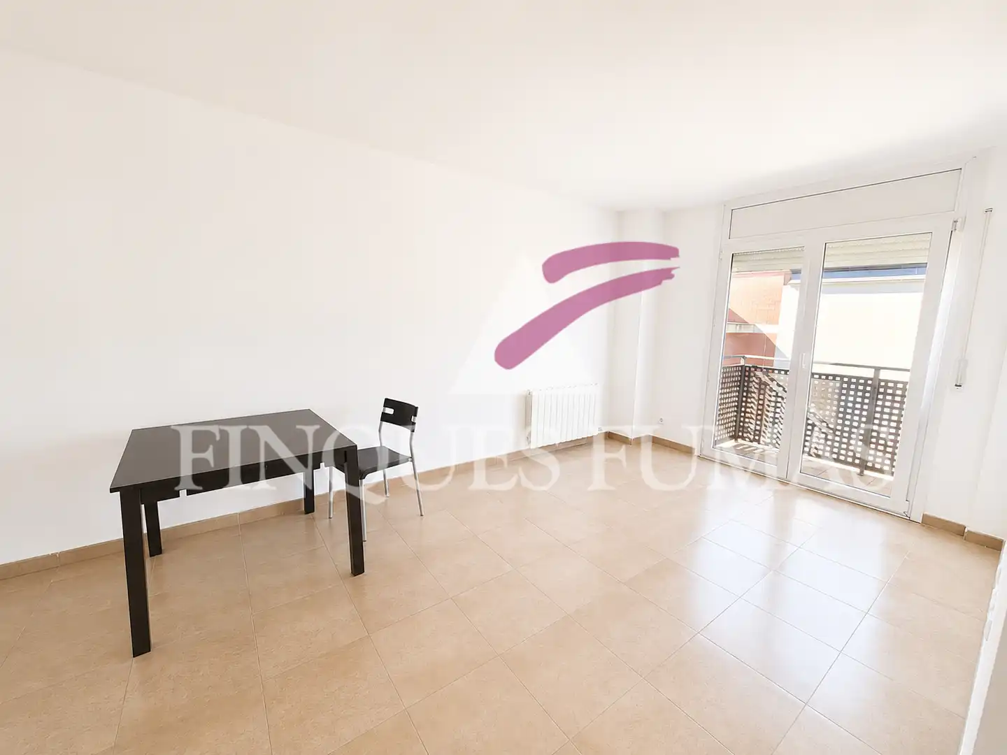 Wohnzimmer von Wohnung zum Verkauf in Cervera mit Heizung, Abstellraum und Ofen