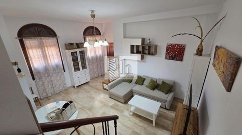 BLANHOGAR VENDE EN AGUILAR DE LA FRONTERA FANTÁSTICO DUPLEX DEL 2010, imatge 5