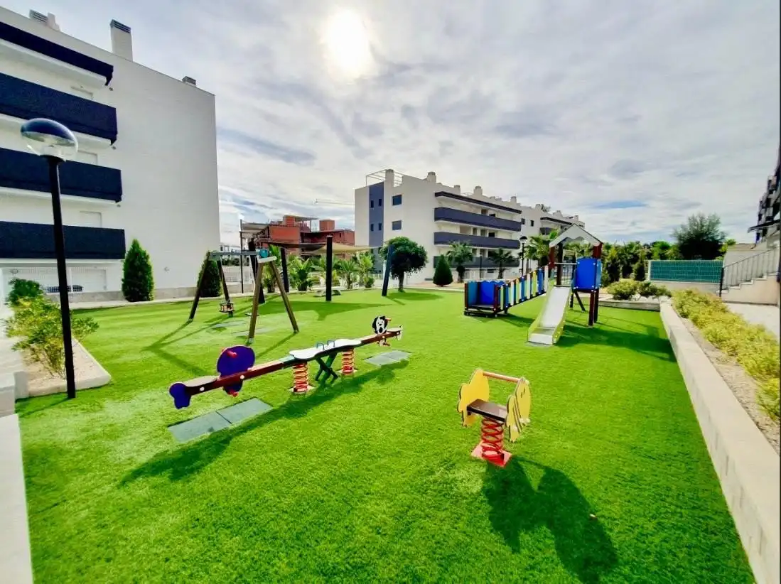 Apartamento con piscina en venta en Orihuela Costa, imagen 23