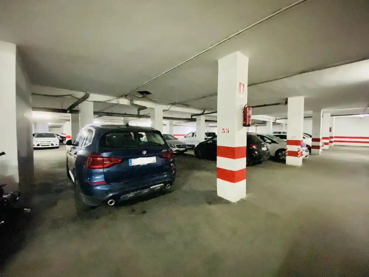 Parking of Flat for rent in Granada  with Air Conditioner