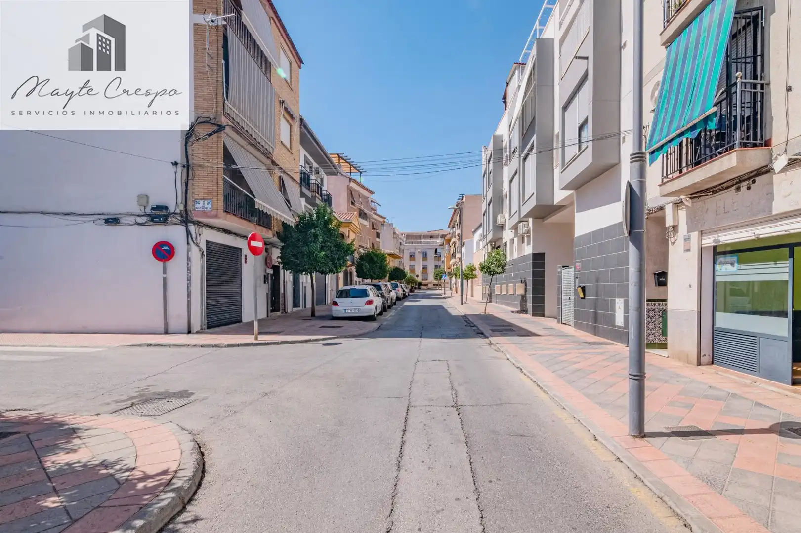 Vista exterior de Local en venta en Armilla con Aire acondicionado