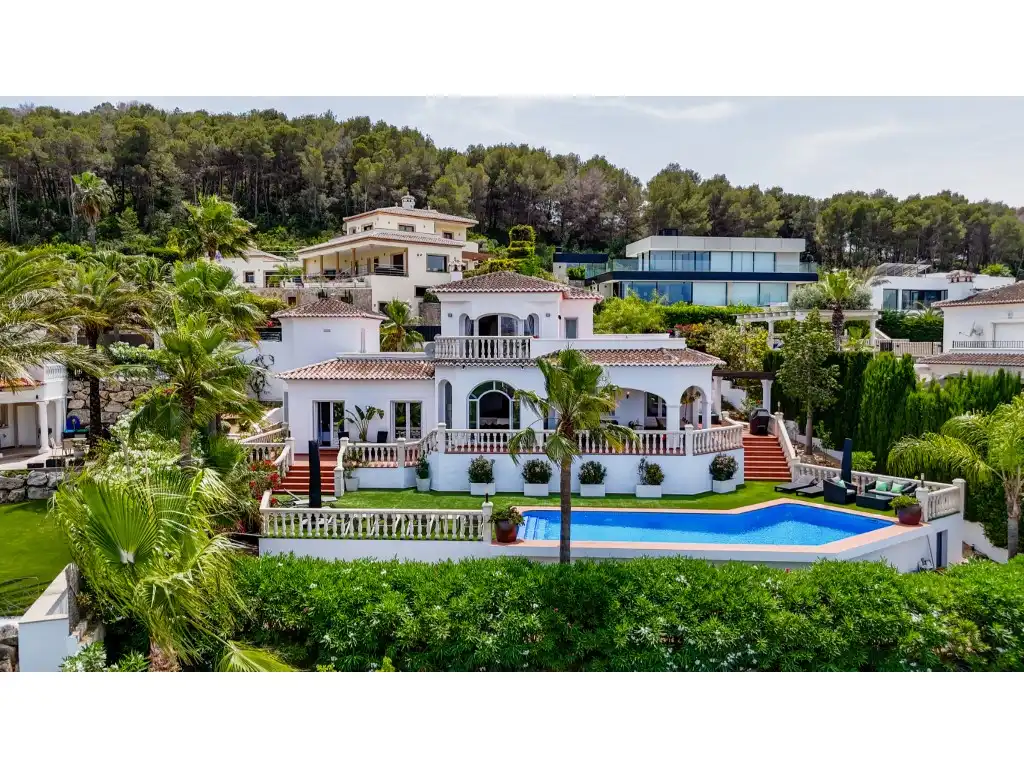 Vista exterior de Casa o chalet de alquiler en Jávea / Xàbia con Aire acondicionado, Jardín privado y Piscina