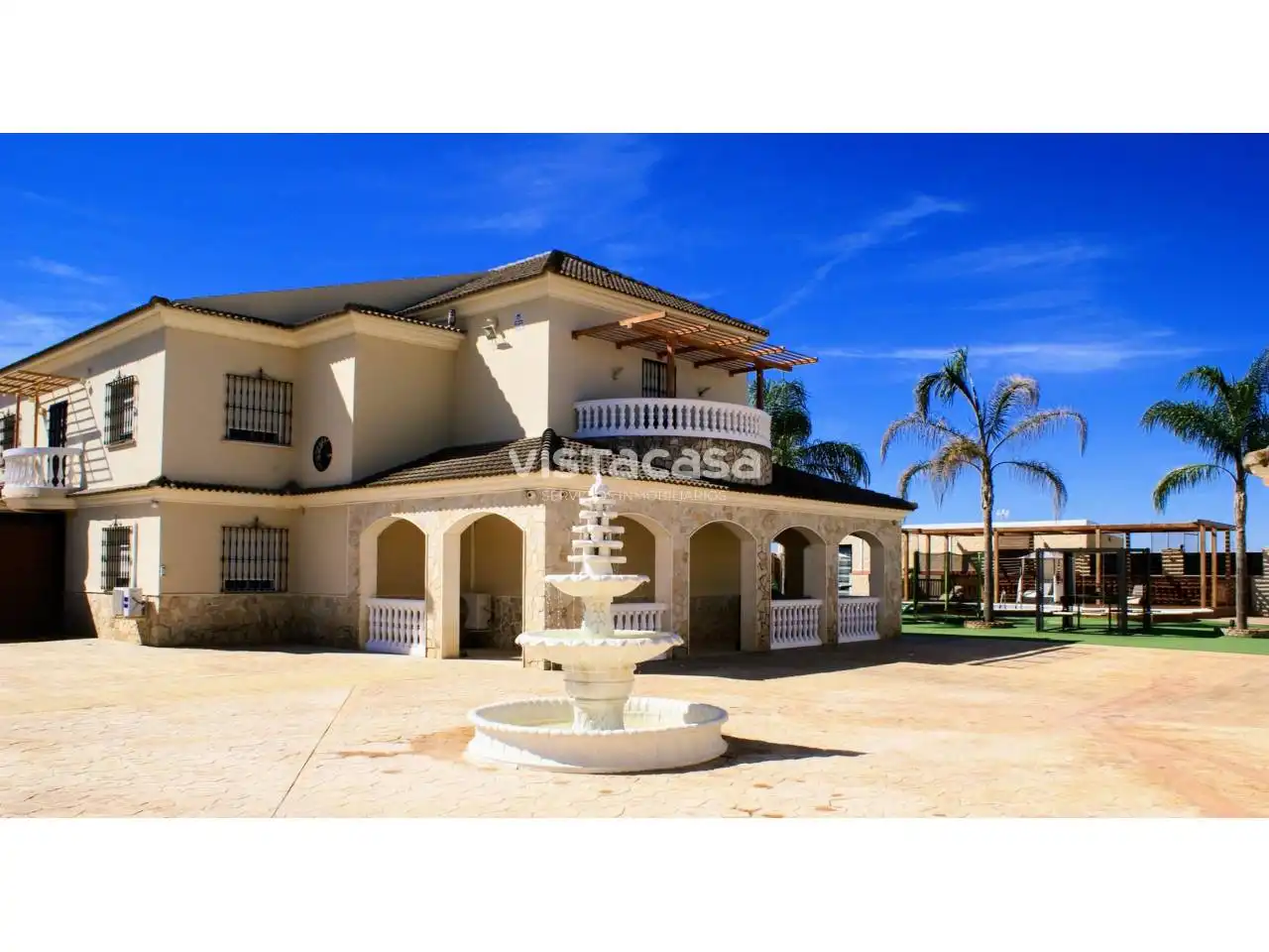 Vista exterior de Casa o chalet en venta en Carmona con Aire acondicionado, Calefacción y Jardín privado