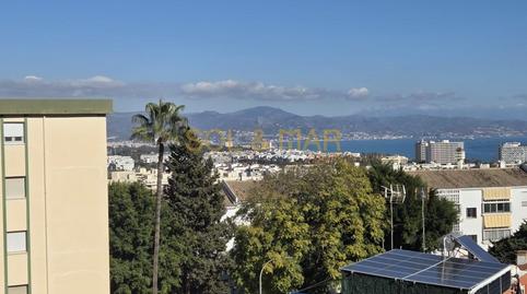 Foto 2 de Apartament en venda a Arniches, Manantiales - Estación de Autobuses, Málaga