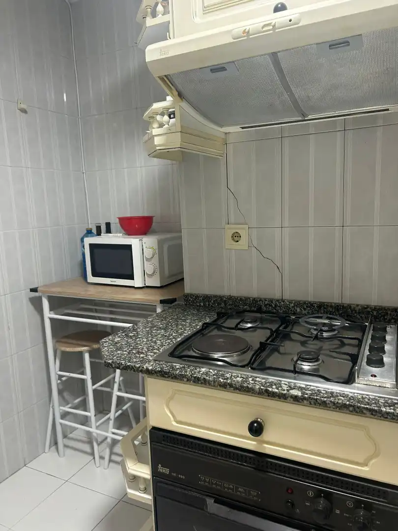 Kitchen of Flat for rent in Santiago de Compostela   with Furnished