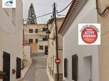 House for sale in Calle ESTACION
