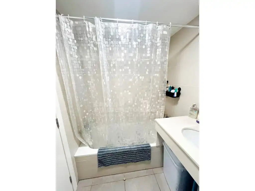Baño de Piso en venta en Es Mercadal con Aire acondicionado, Terraza y Piscina