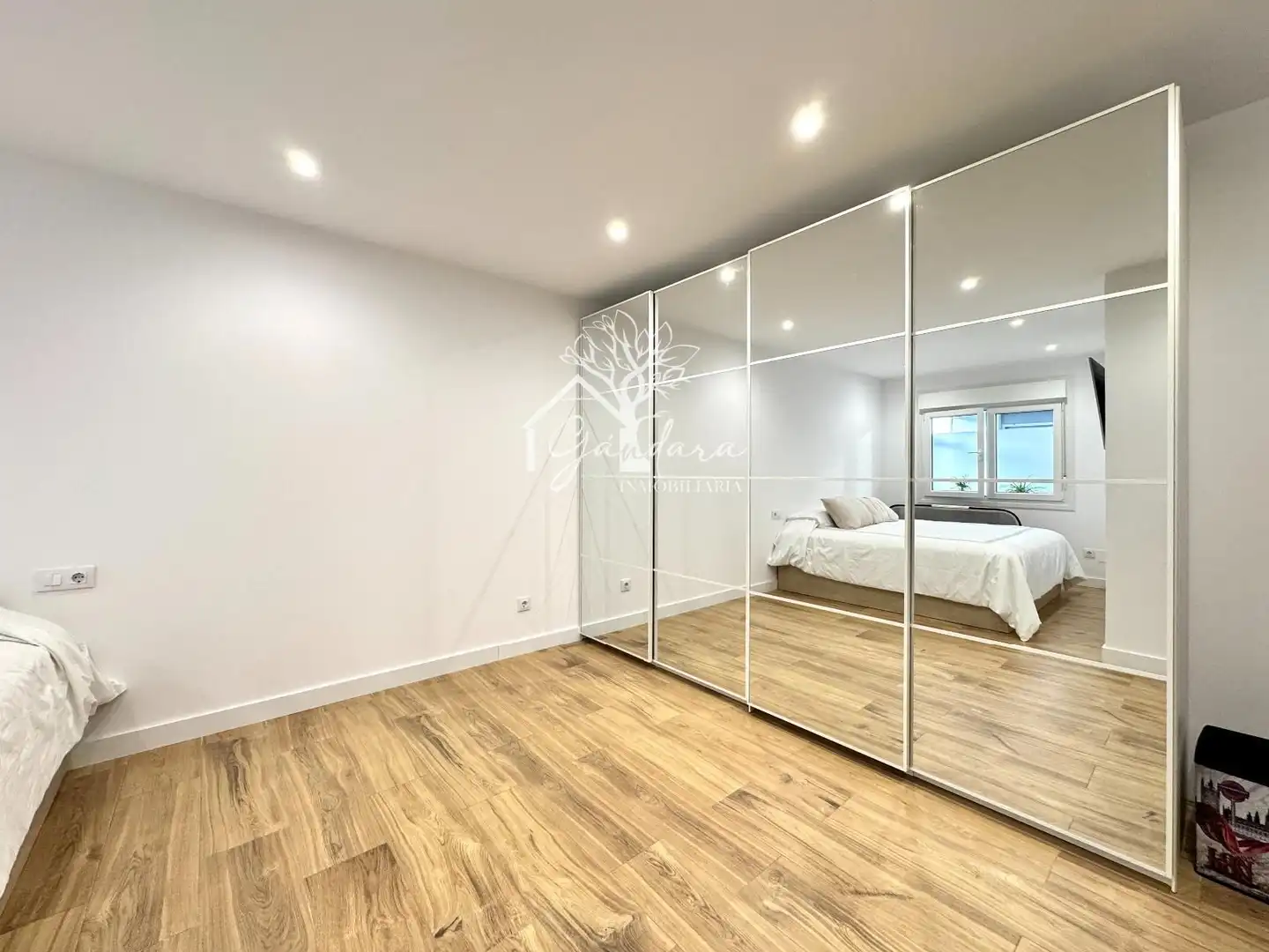 Bedroom of Flat for sale in Narón  with Terrace, Furnished and Oven