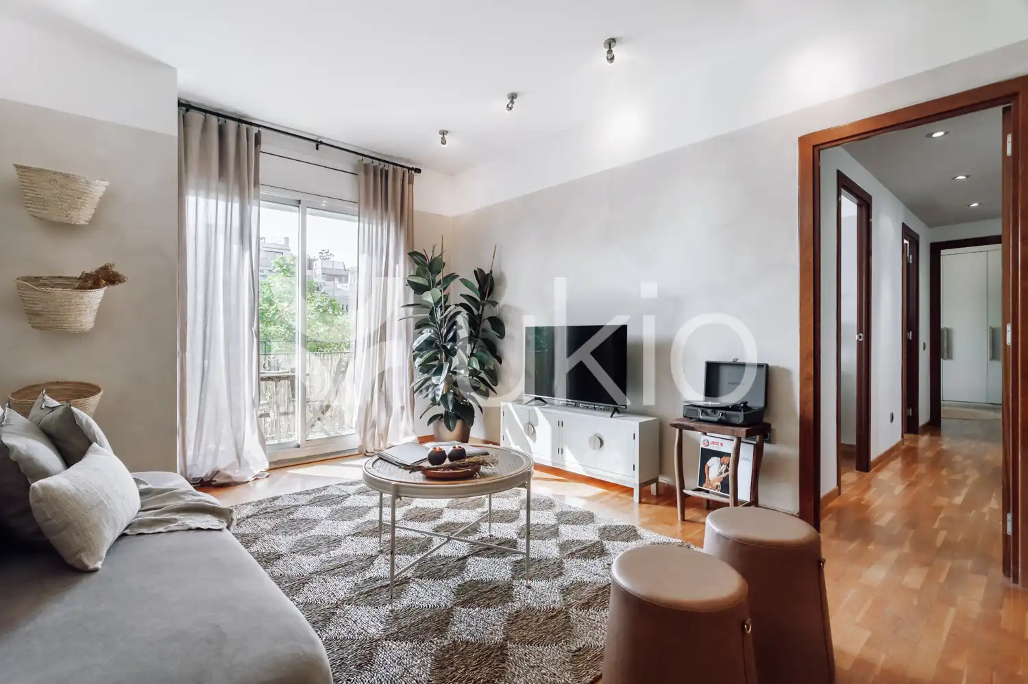 Sala d'estar de Apartament de lloguer en Barcelona amb Aire condicionat, Calefacció i Jardí privat