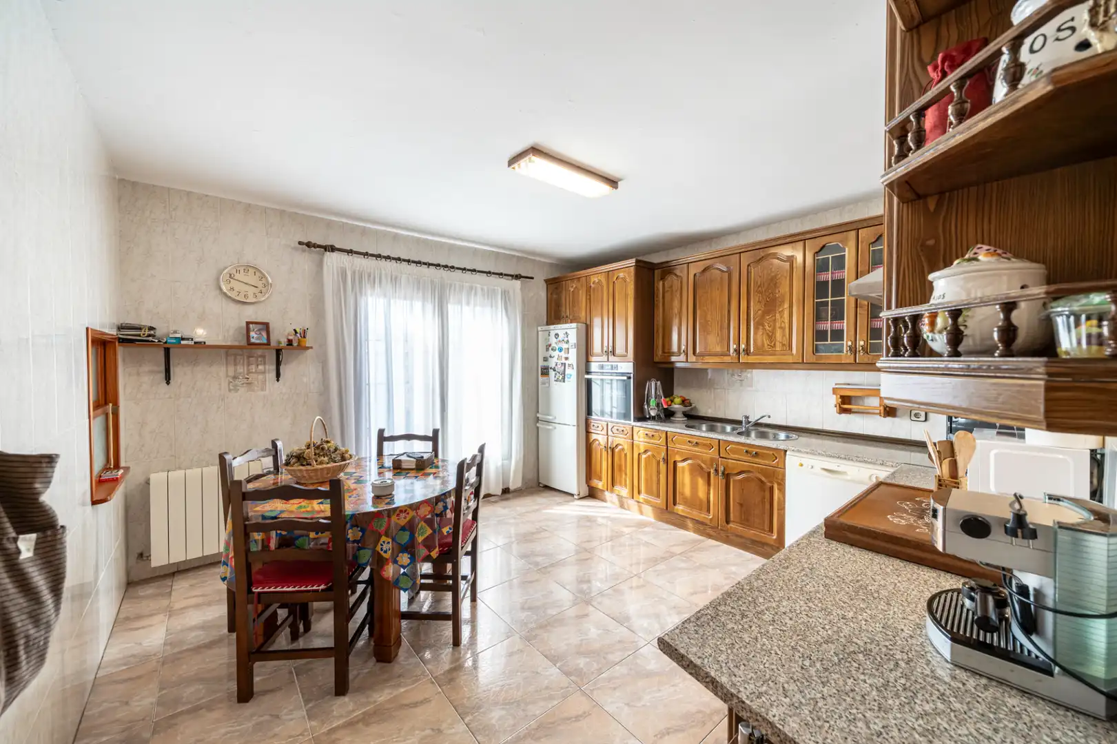Kitchen of Detached homes for sale in Chinchón  with Air Conditioner, Heating and Private garden
