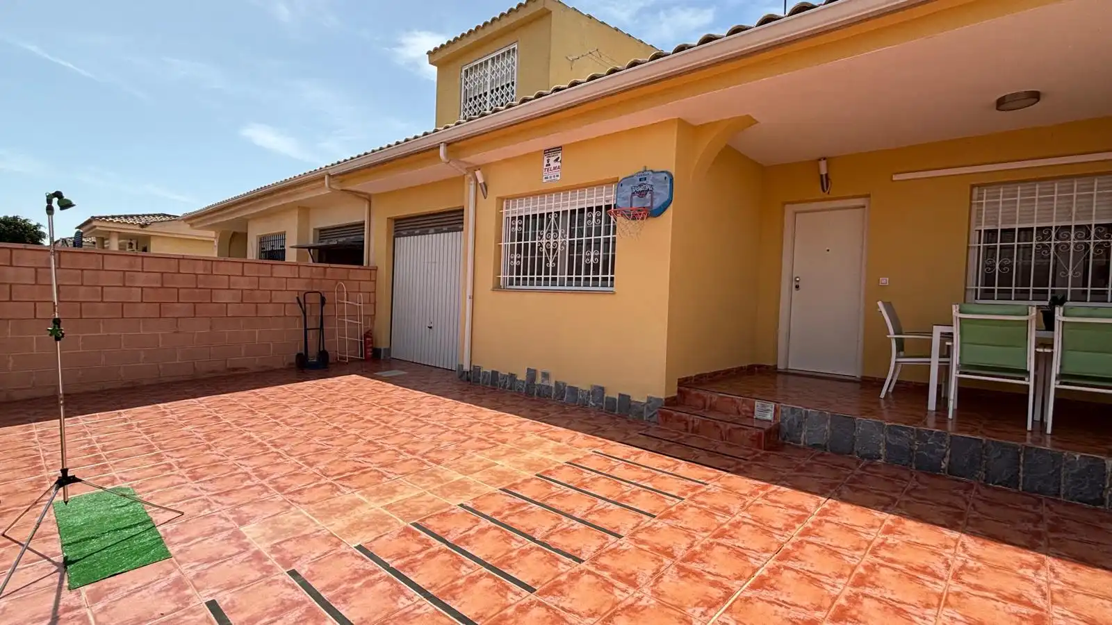 Exterior view of Detached homes for sale in Cartagena  with Air Conditioner, Heating and Private garden