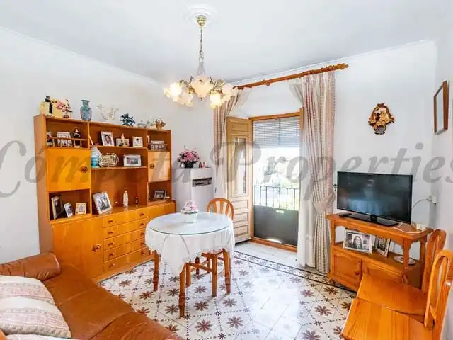 Adossat en venda a Cómpeta, imagen 4