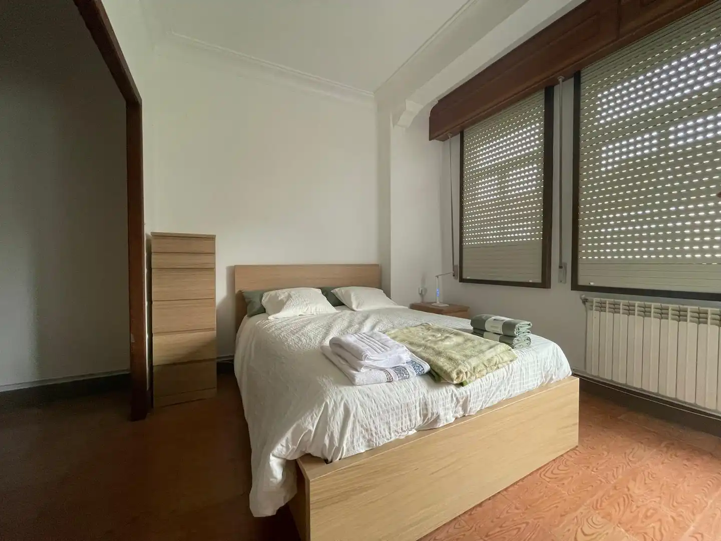 Bedroom of Flat for rent in Ferrol  with Heating, Terrace and Furnished