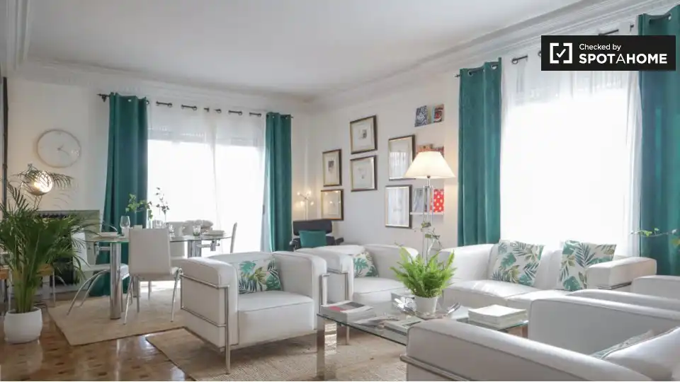 Flat for rent in Castilla