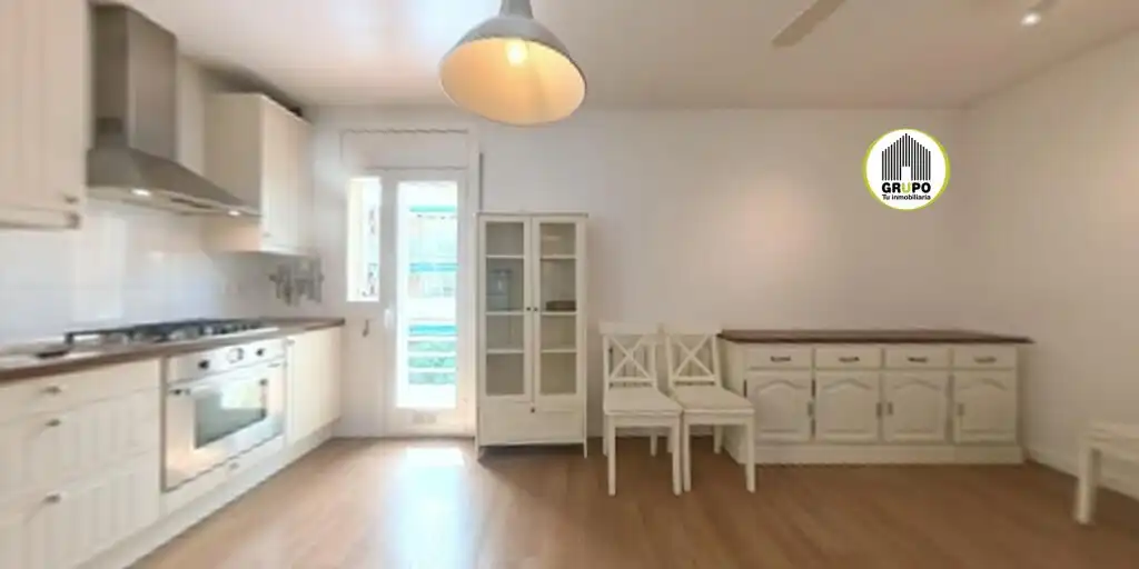 Kitchen of Attic for rent in Esplugues de Llobregat  with Air Conditioner, Heating and Terrace