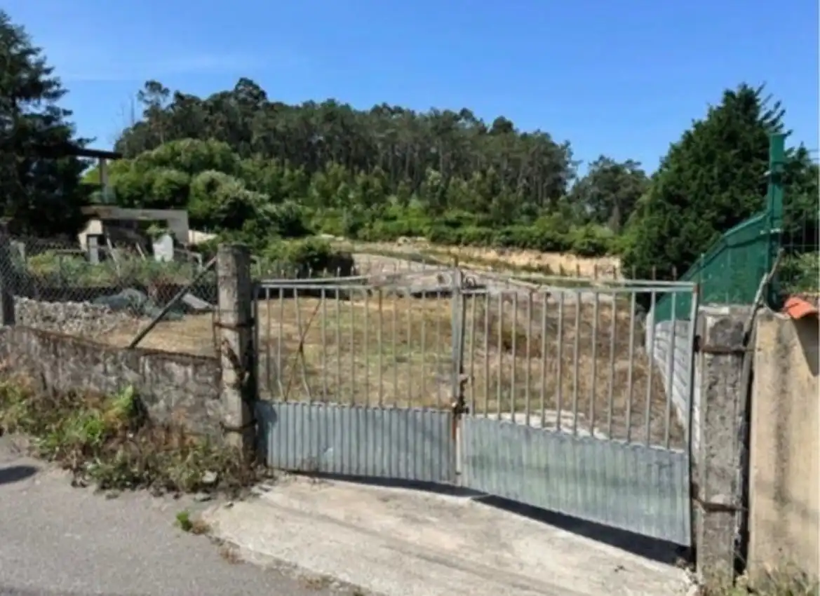 Terrenos y solares en venta en Rua Pedramogueira