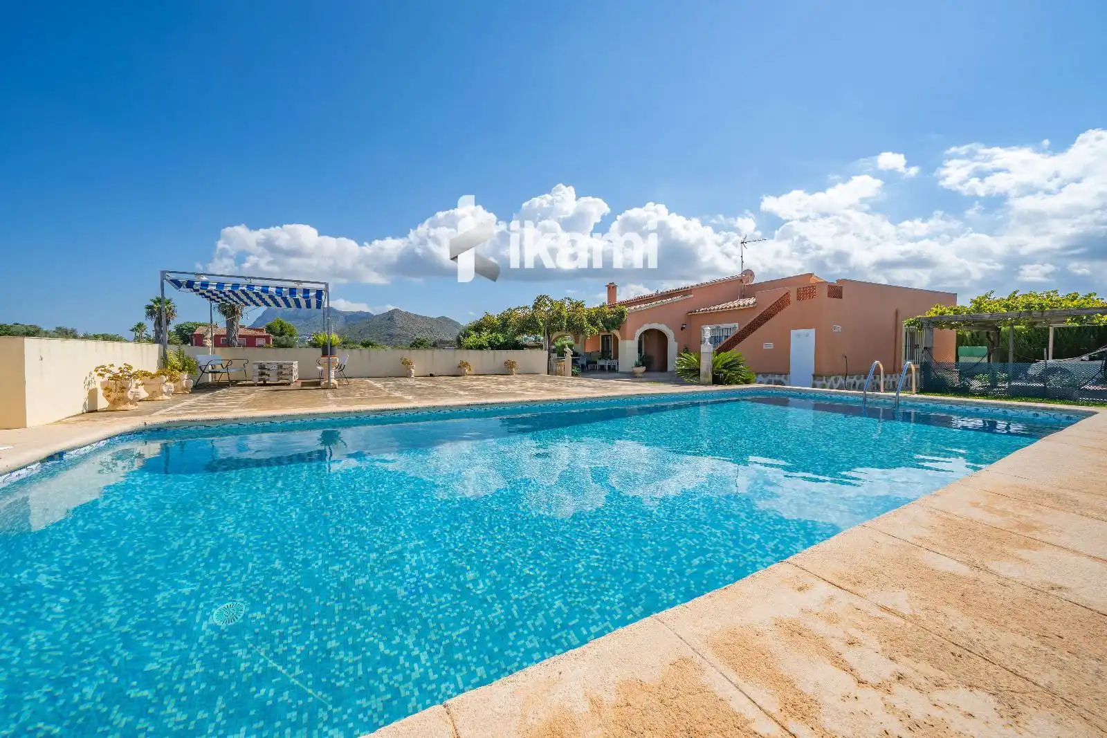 Exterior view of Houses for sale in Dénia  with Air Conditioner, Heating and Private garden