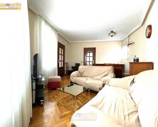 Living room of Flat to rent in Salamanca Capital  with Heating, Furnished and TV