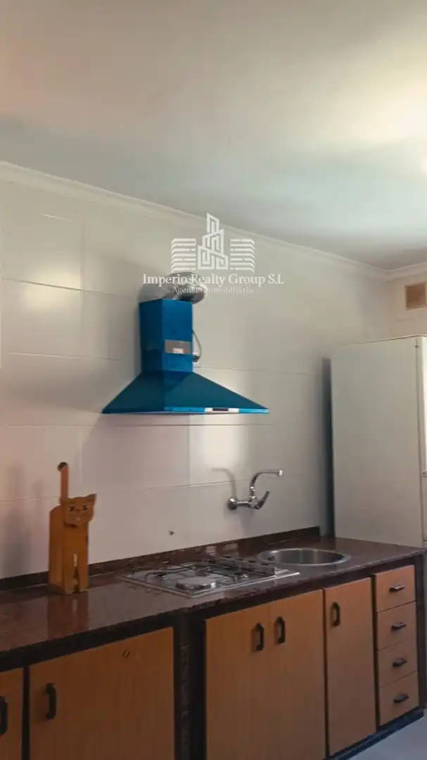 Piso de alquiler en N/A, Sama
