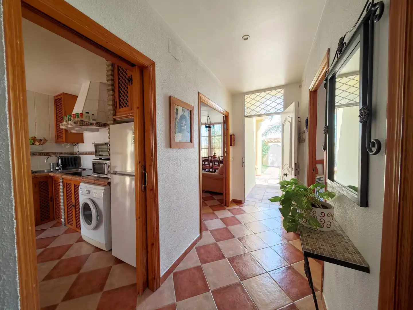 Houses for sale in Chiclana de la Frontera  with Heating, Private garden and Storage room