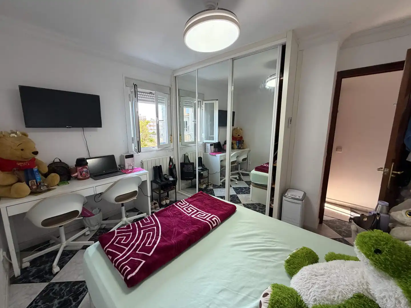 Habitación de Piso en venta en Sevilla con Balcón