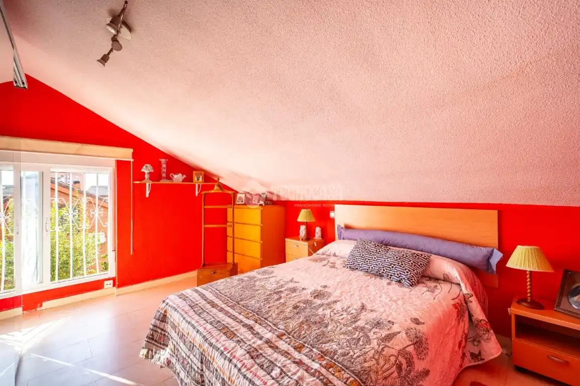 Casa bifamiliare con giardino in vendita a  Urbanizaciones, imagen 35