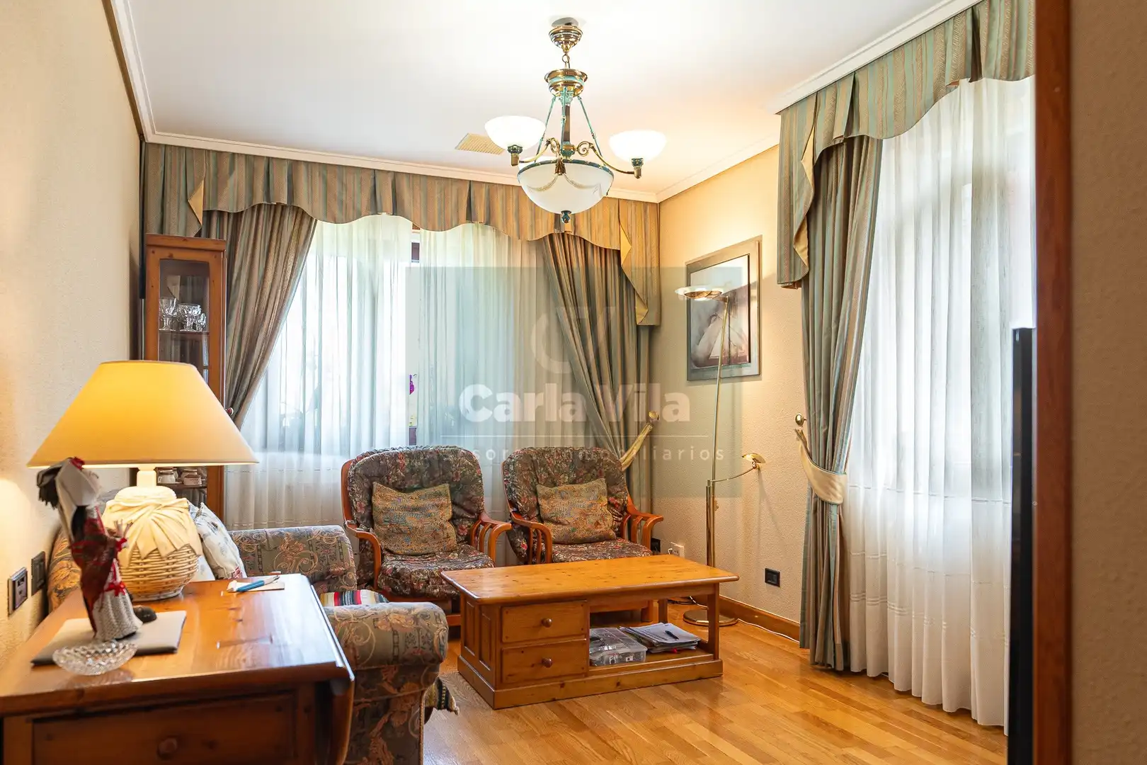 Sala de estar de Dúplex en venta en Lugo con Calefacción, Jardín privado y Parquet